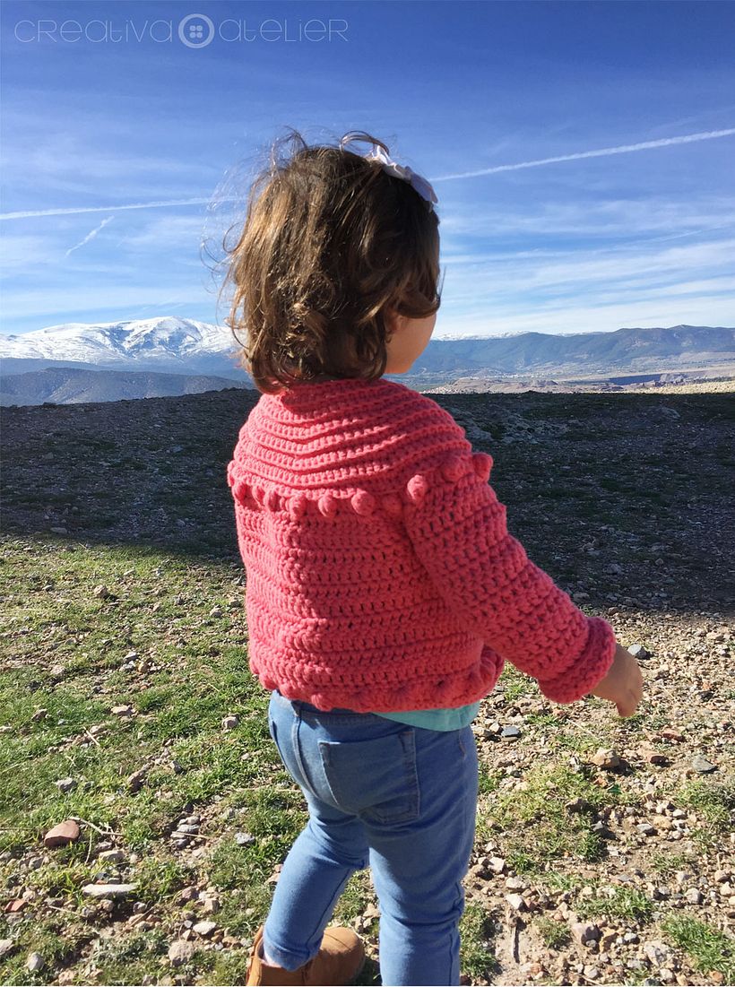Chaqueta de Crochet Burbujas para niña 8