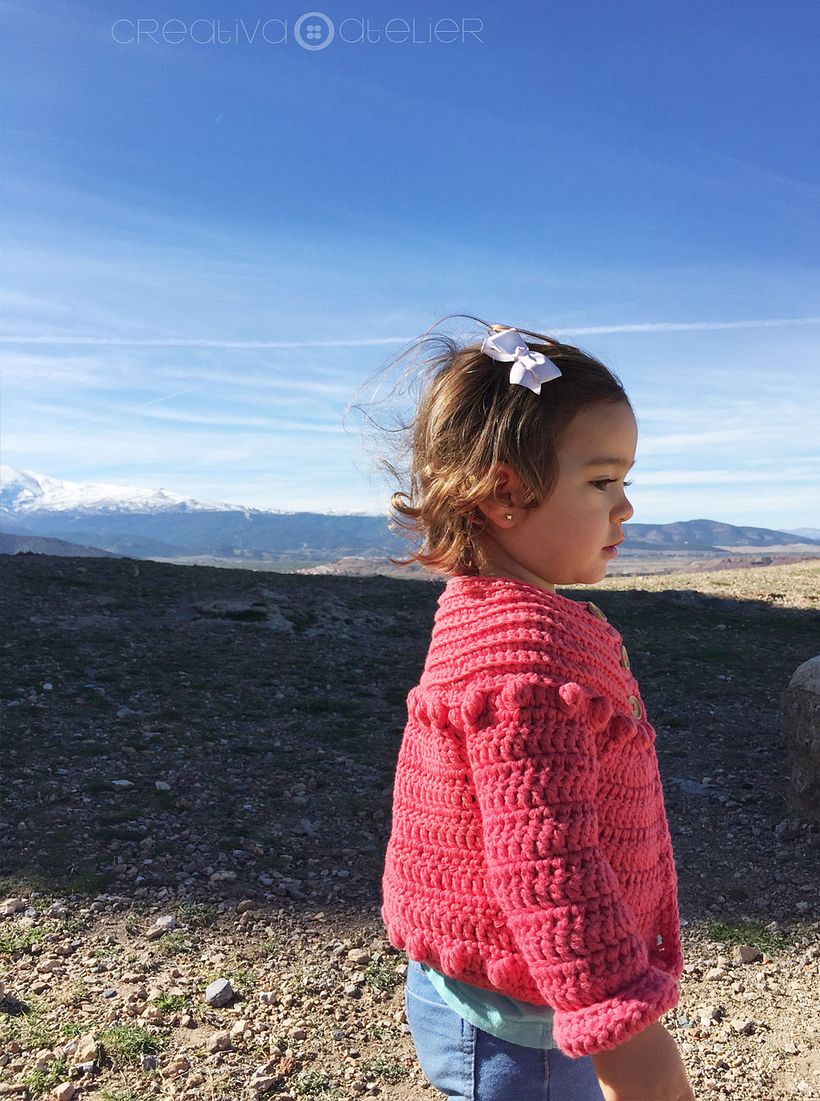 Chaqueta de Crochet Burbujas para niña 10