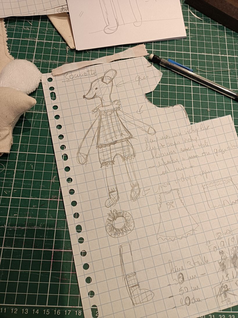 Petite souris en  jouet en chiffon 2