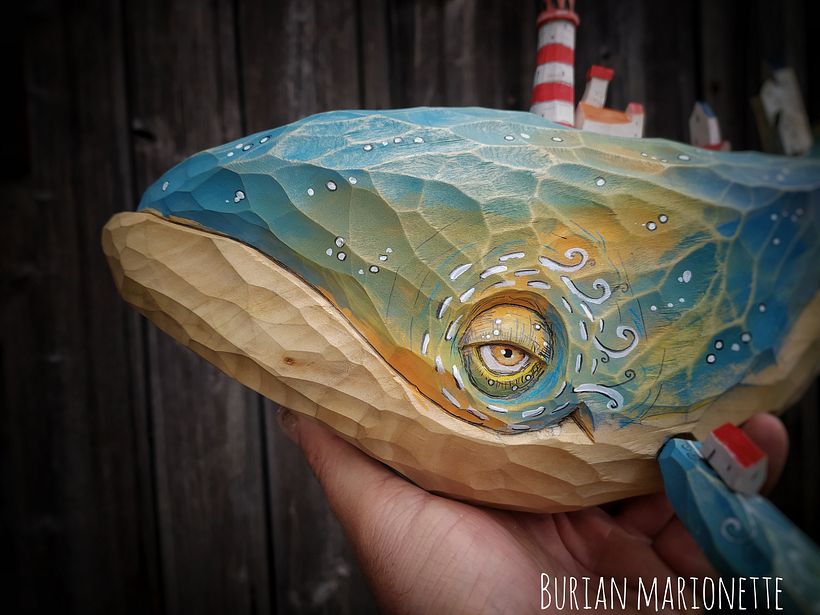 Wooden whale decorations 6