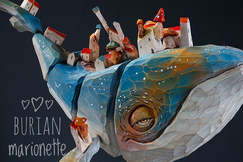 Wooden whale decorations 11