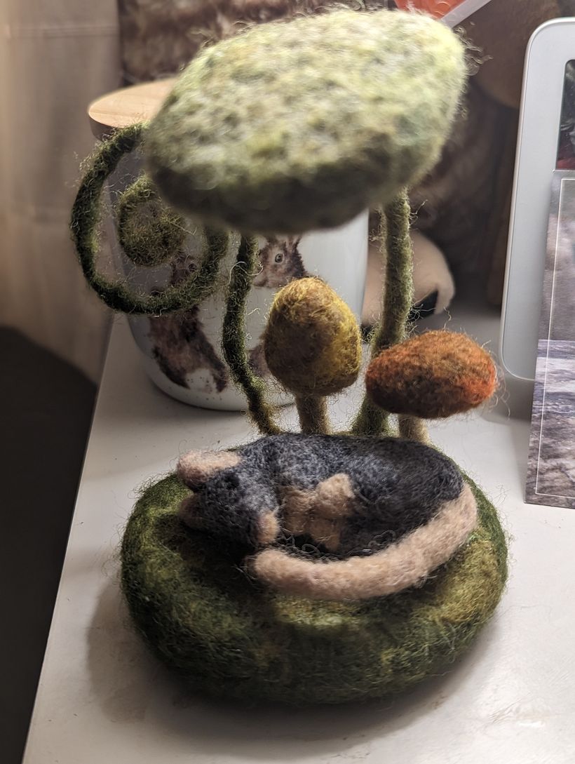 Needle felted Mouse scene  1