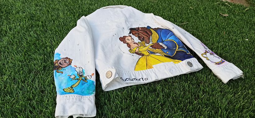 Customización textil personalizada- Bella y Bestia - Projektowanie dodatków
