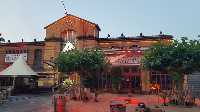 Mein Abschlussprojekt für den Kurs: Reiseskizzen in Aquarell: Fange deine Umgebung ein 4