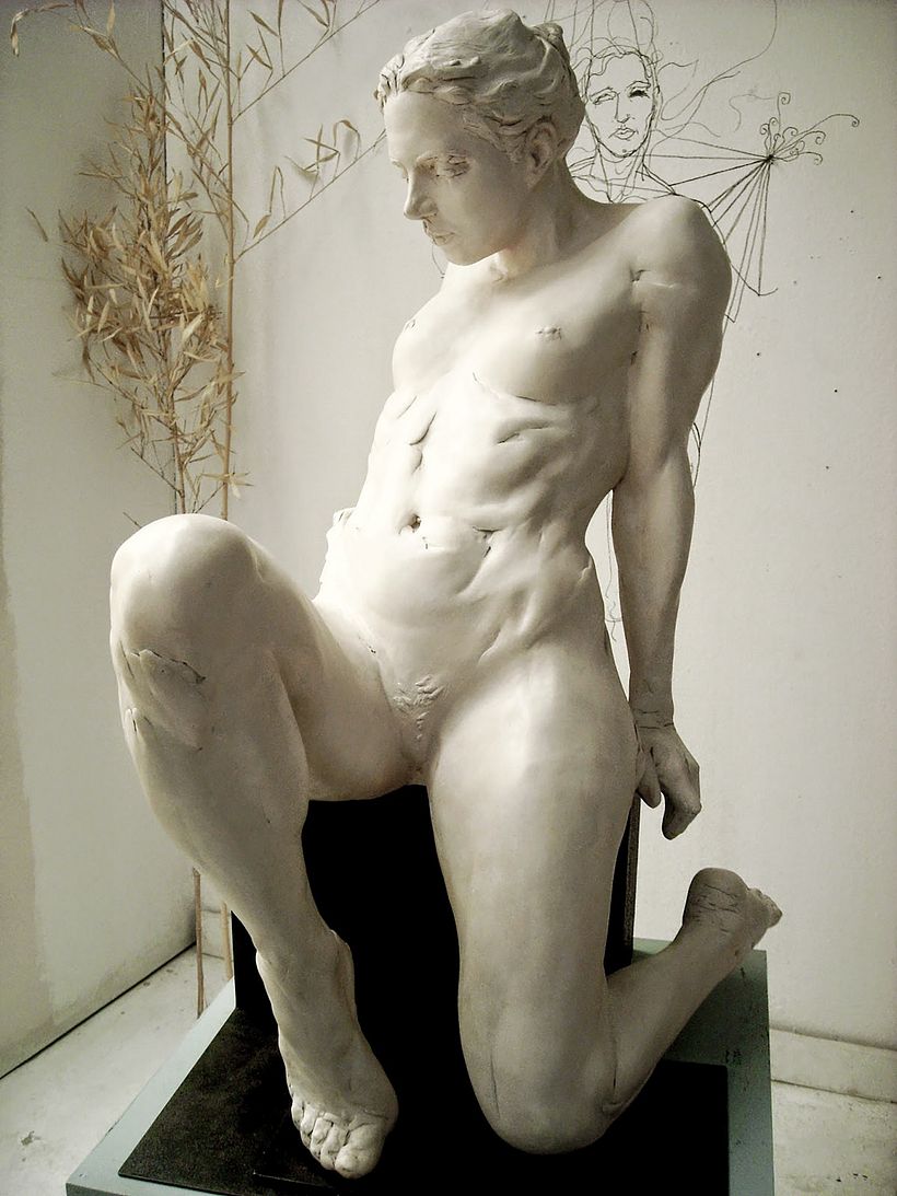 Bárbara acabada con su peana.