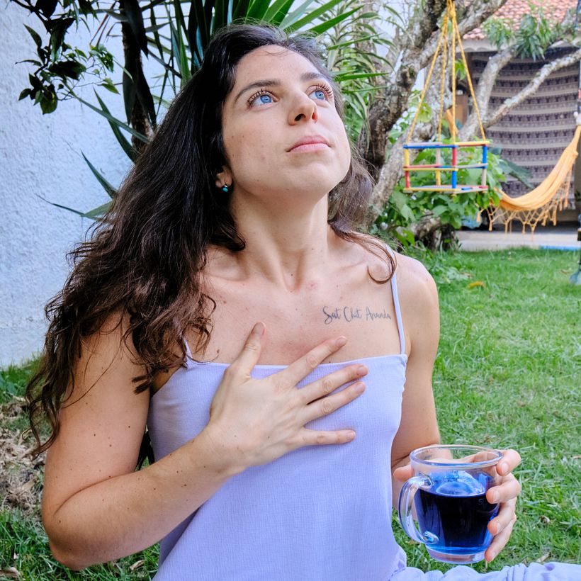 Bellisa e o chá mágico.