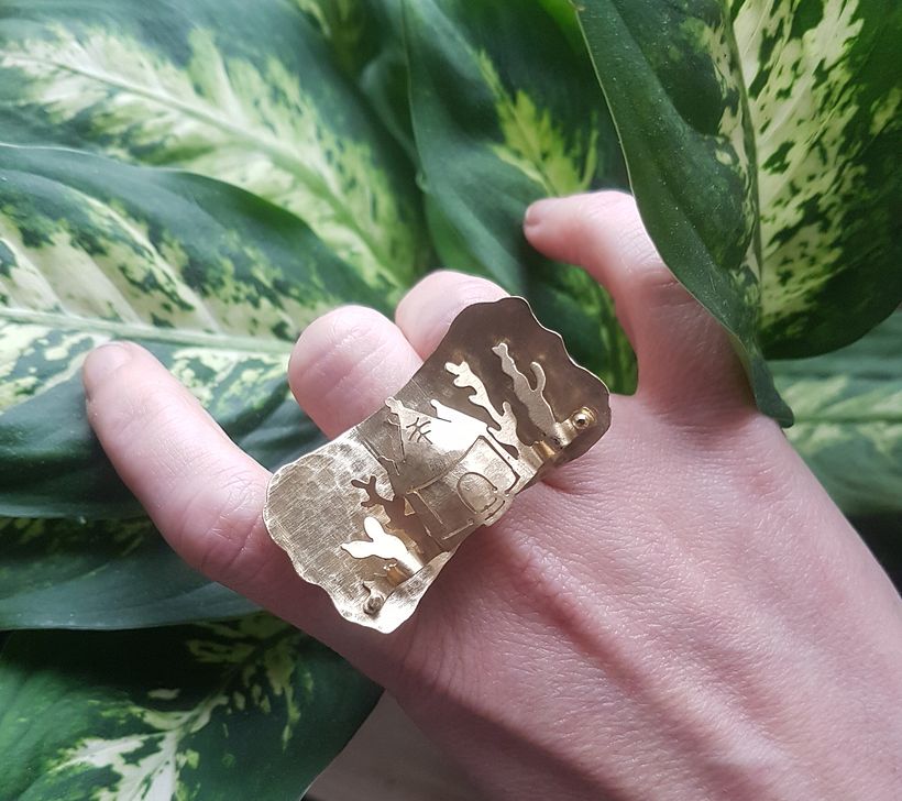 Apulian 'Trullo Sovrano', pop up ring detail
