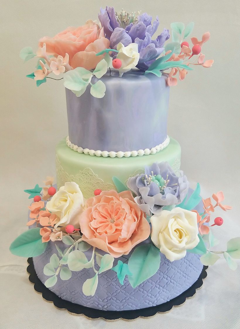 Il mio progetto del corso: Fiori di zucchero per cake design 2