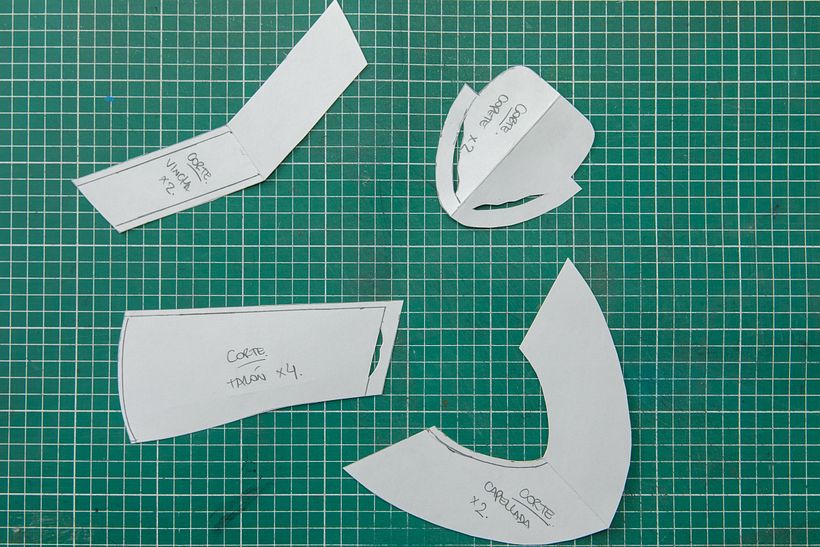 Las cuatro piezas del perfil de Corte.