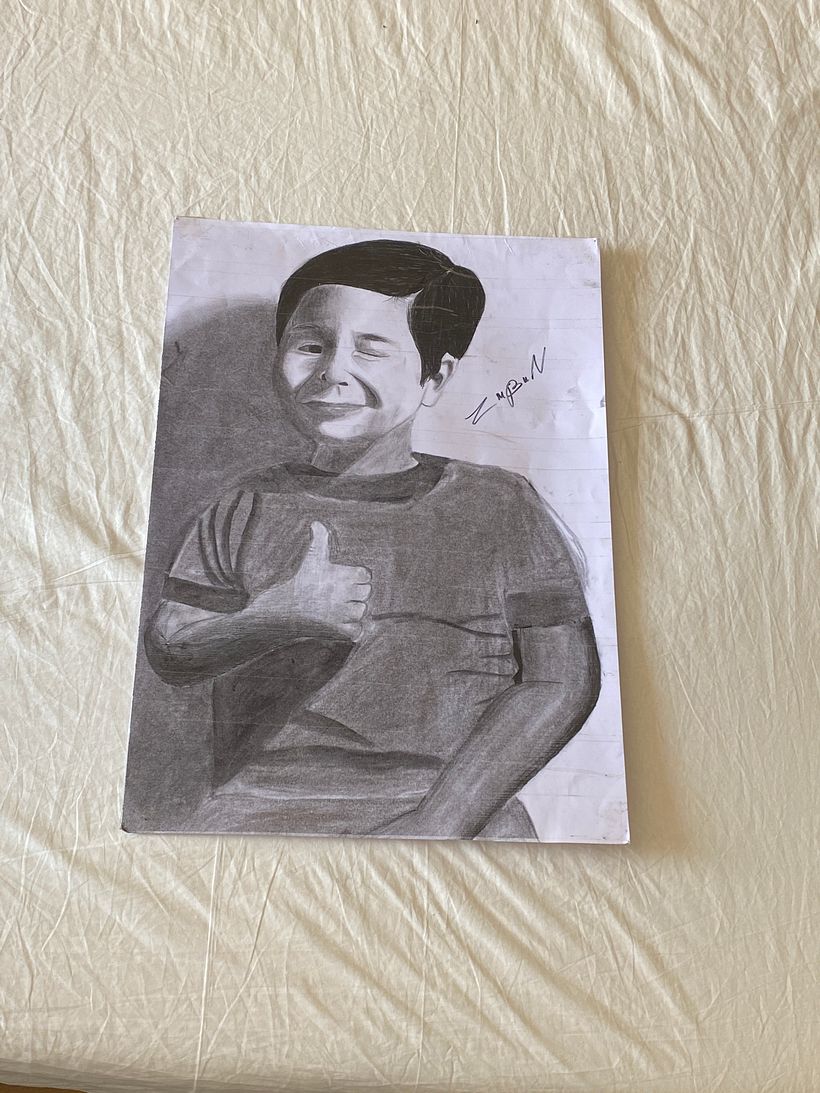 Mi proyecto del curso: Retrato realista con lápiz de grafito 3