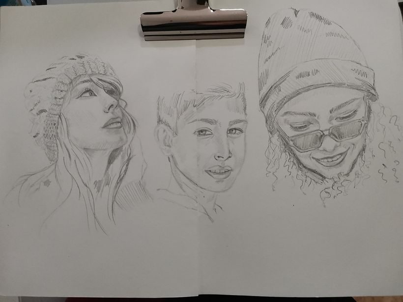 Mi proyecto del curso: Sketchbook de retrato: explora el rostro humano 4