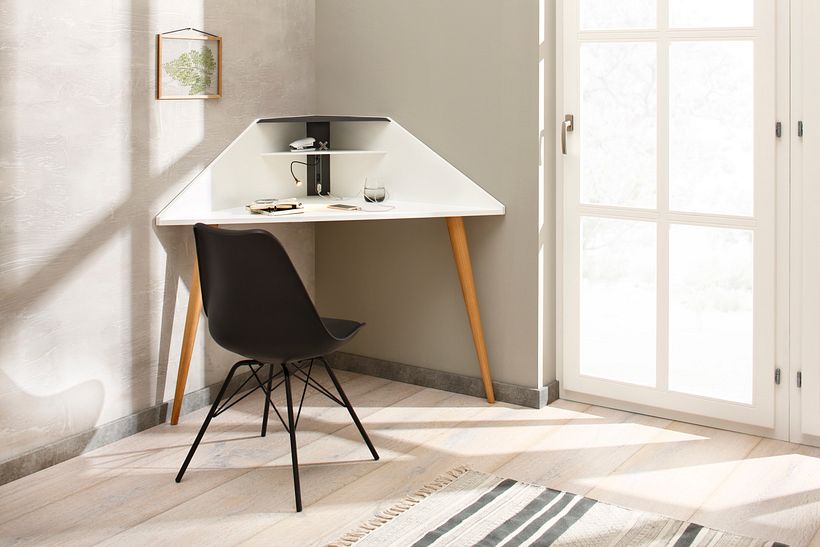 CHECK corner desk