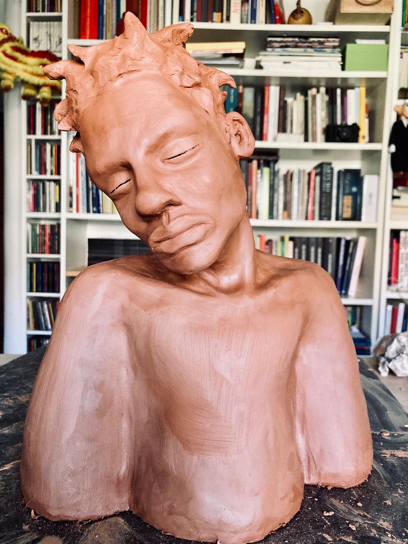 Meu projeto do curso: Introdução à escultura figurativa com argila 9