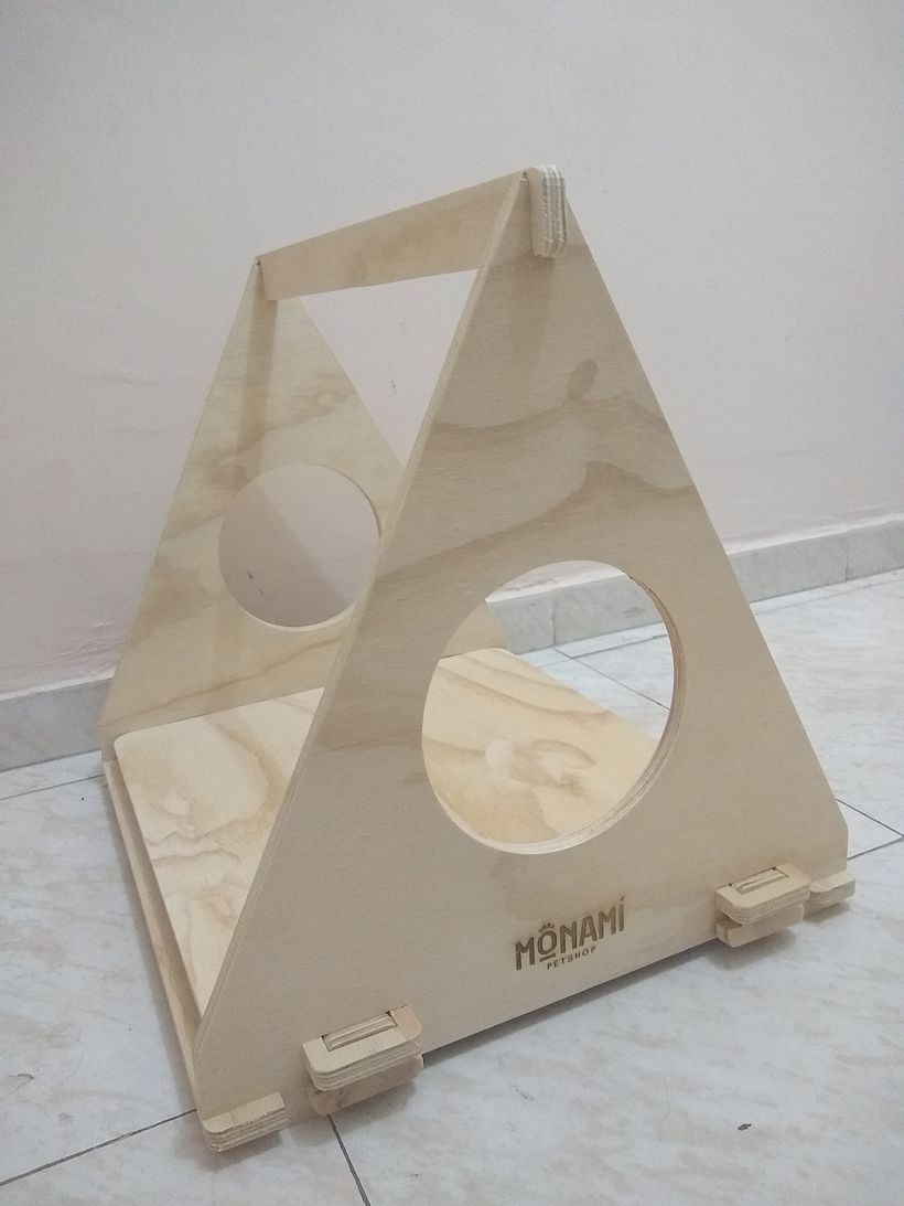 En instagram me pueden encontrar como @rof.mascotas