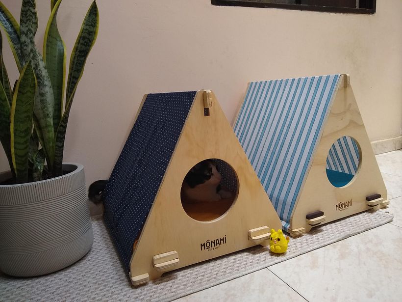 Lo genial del flat pack, es que ayuda a desarmar todo muy fácil y limpiar las casitas, para que duren por más tiempo.