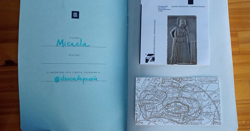 Interior del cuaderno con una imagen de Atenea (Diosa de las ciencias y la sabiduría)