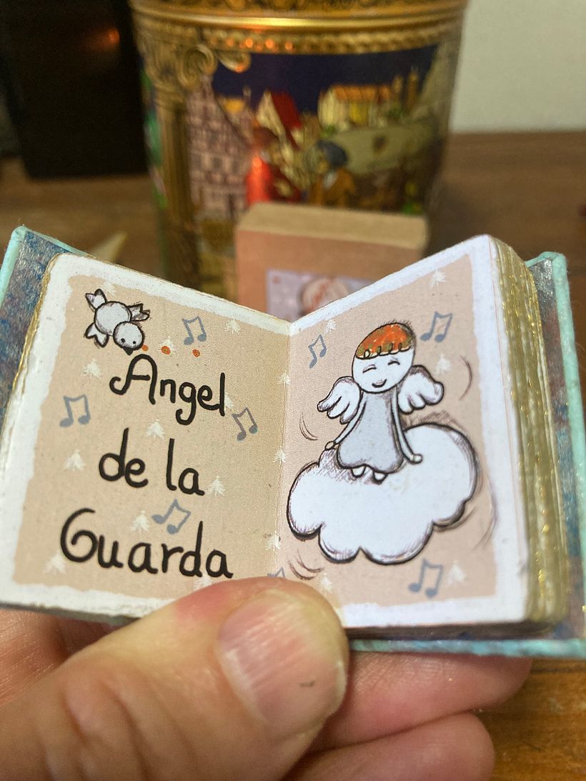 Mi proyecto del curso: Ilustración y encuadernación de libros en miniatura 1