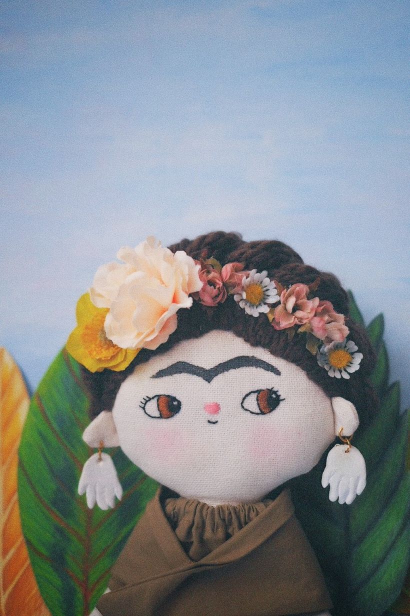 Muñeca Frida Kahlo (Proyecto mujeres artistas) 7