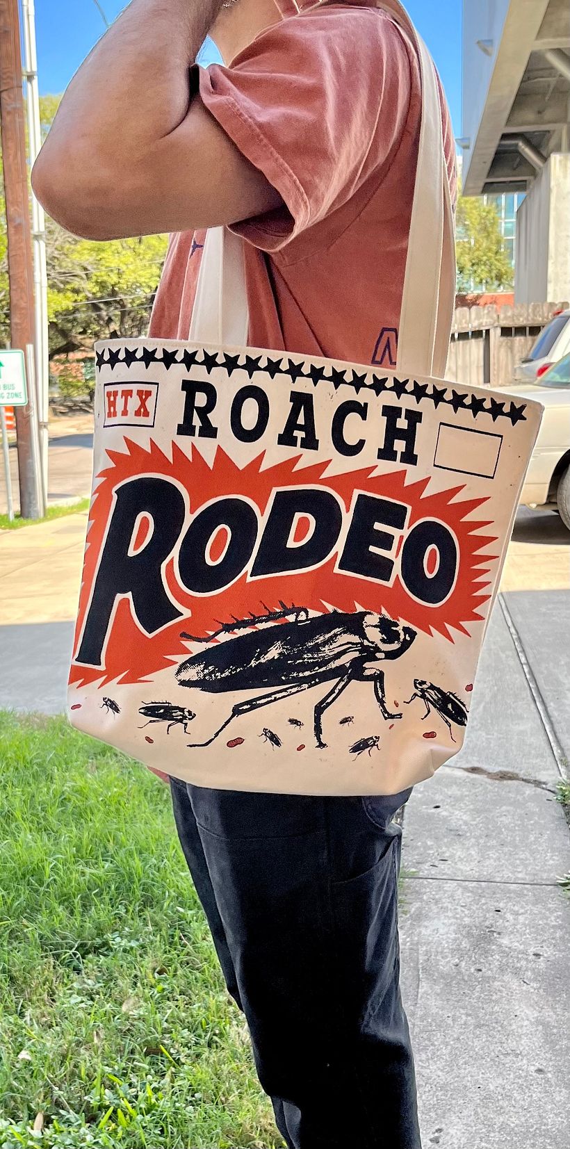 Roach Rodeo Tote Bags 4