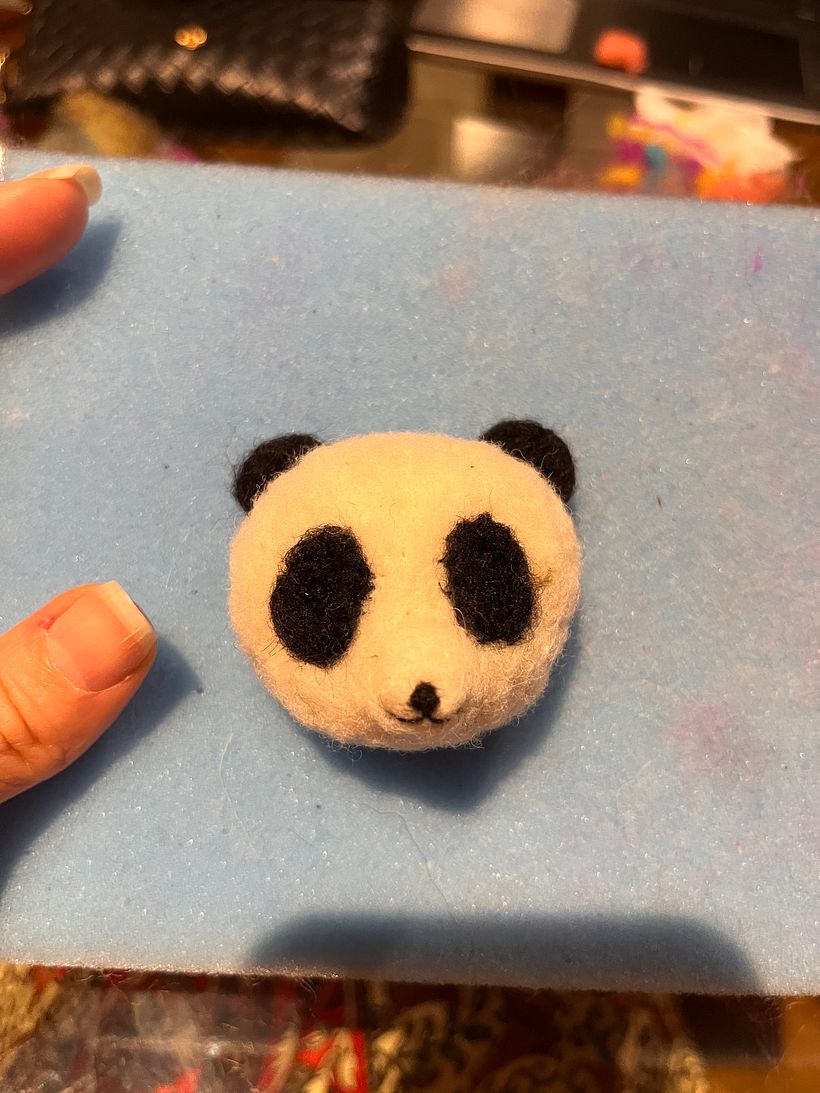 Mi proyecto del curso: Needle felting: creación de personajes con lana y aguja 3