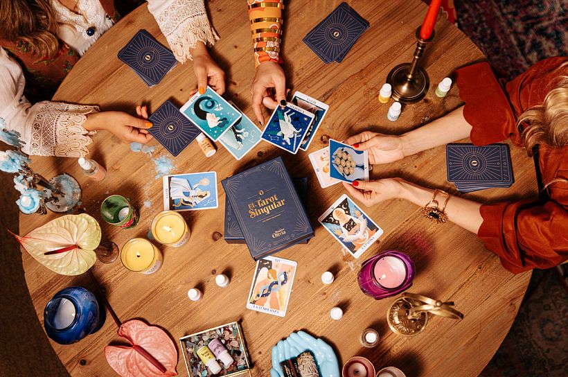 EL TAROT SINGULAR 18