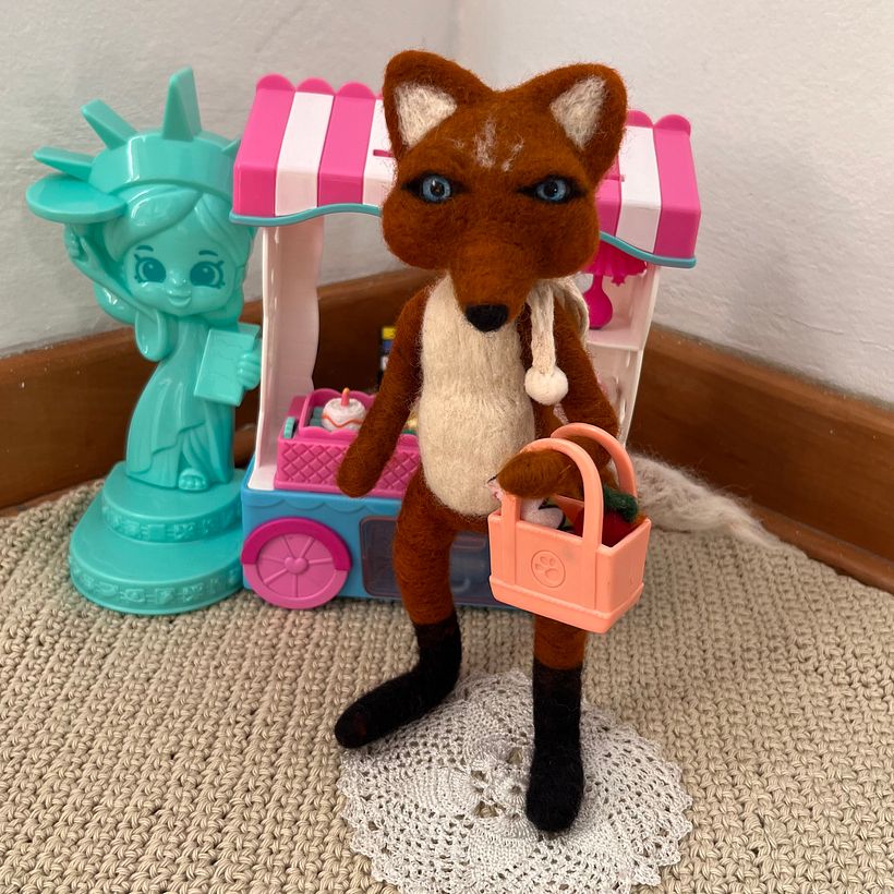 Mi proyecto del curso: Needle felting: creación de personajes con lana y aguja 9