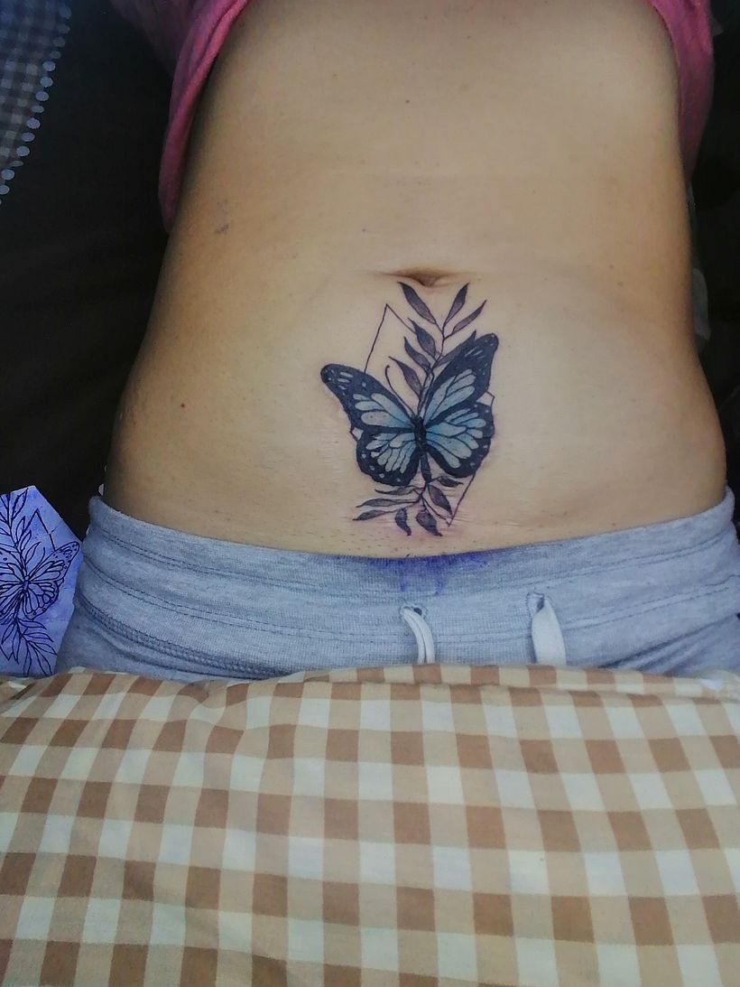Mi proyecto del curso: Tatuaje botánico con puntillismo 15