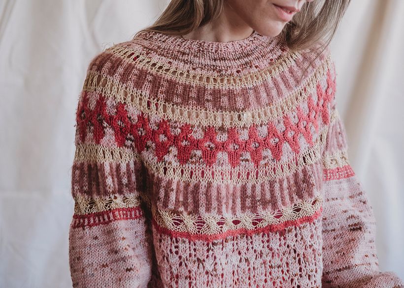 Antique sweater 4
