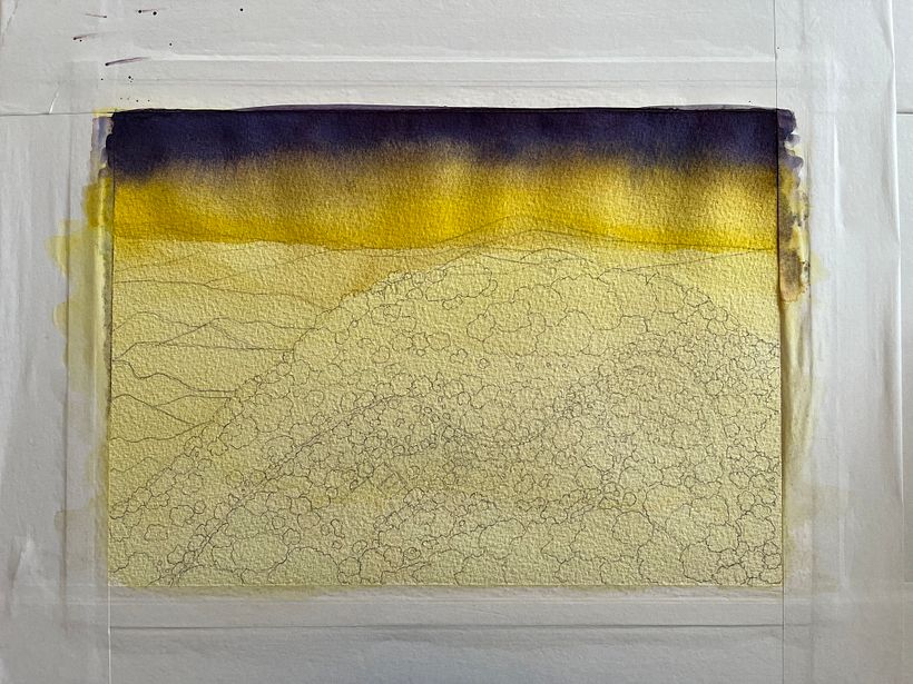 Ça gondole ! Mais ça tient bien même si le papier gommé n’adhère pas bien partout autour. 