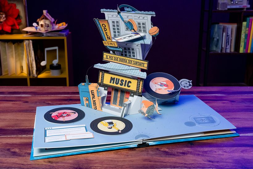 Creación de libros pop-up infantiles/ EL PEZ QUE QUERIA SER CANTANTE 5
