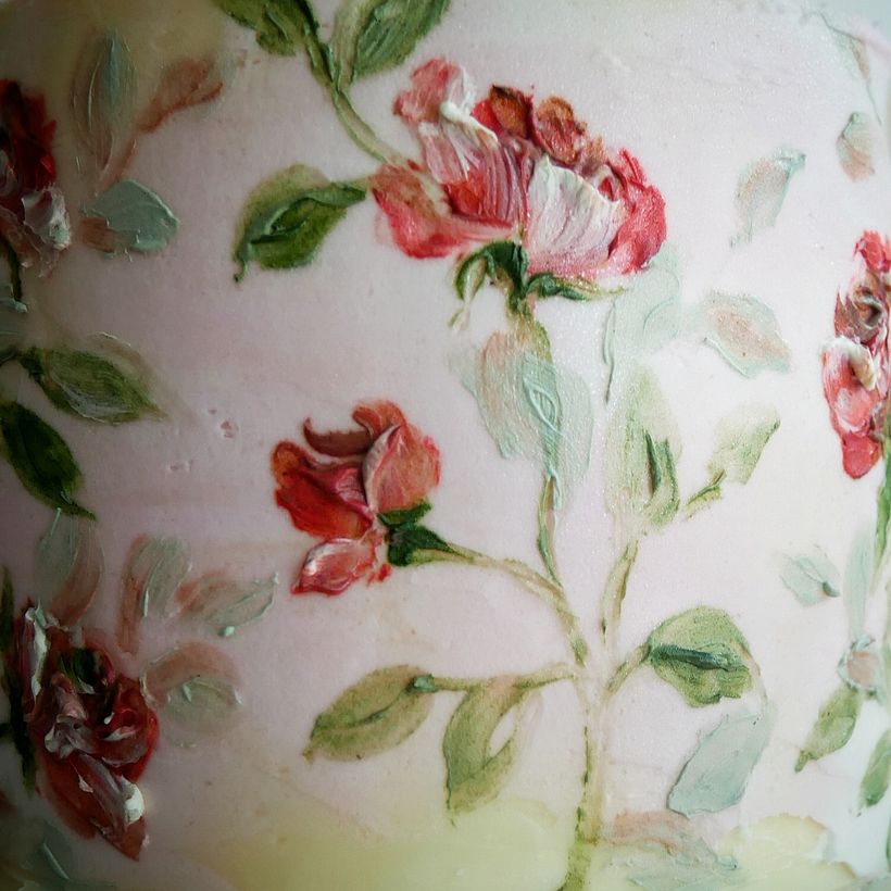 Soft colour with paintbrush.
