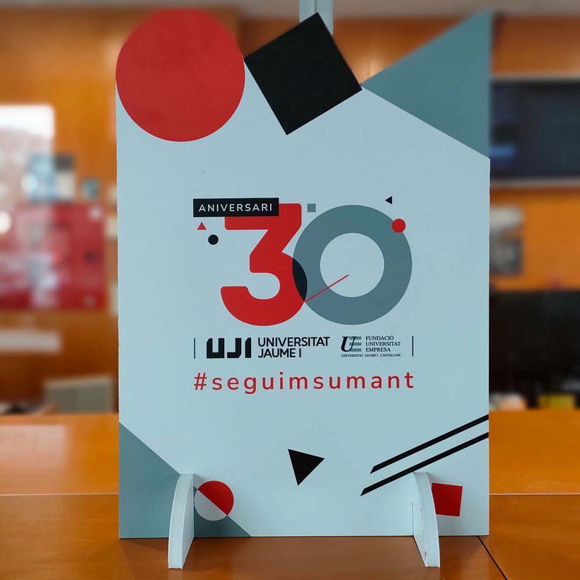 FUE-UJI 2023 // Branding "30 Aniversari" 6