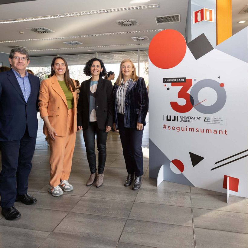 FUE-UJI 2023 // Branding "30 Aniversari" 4