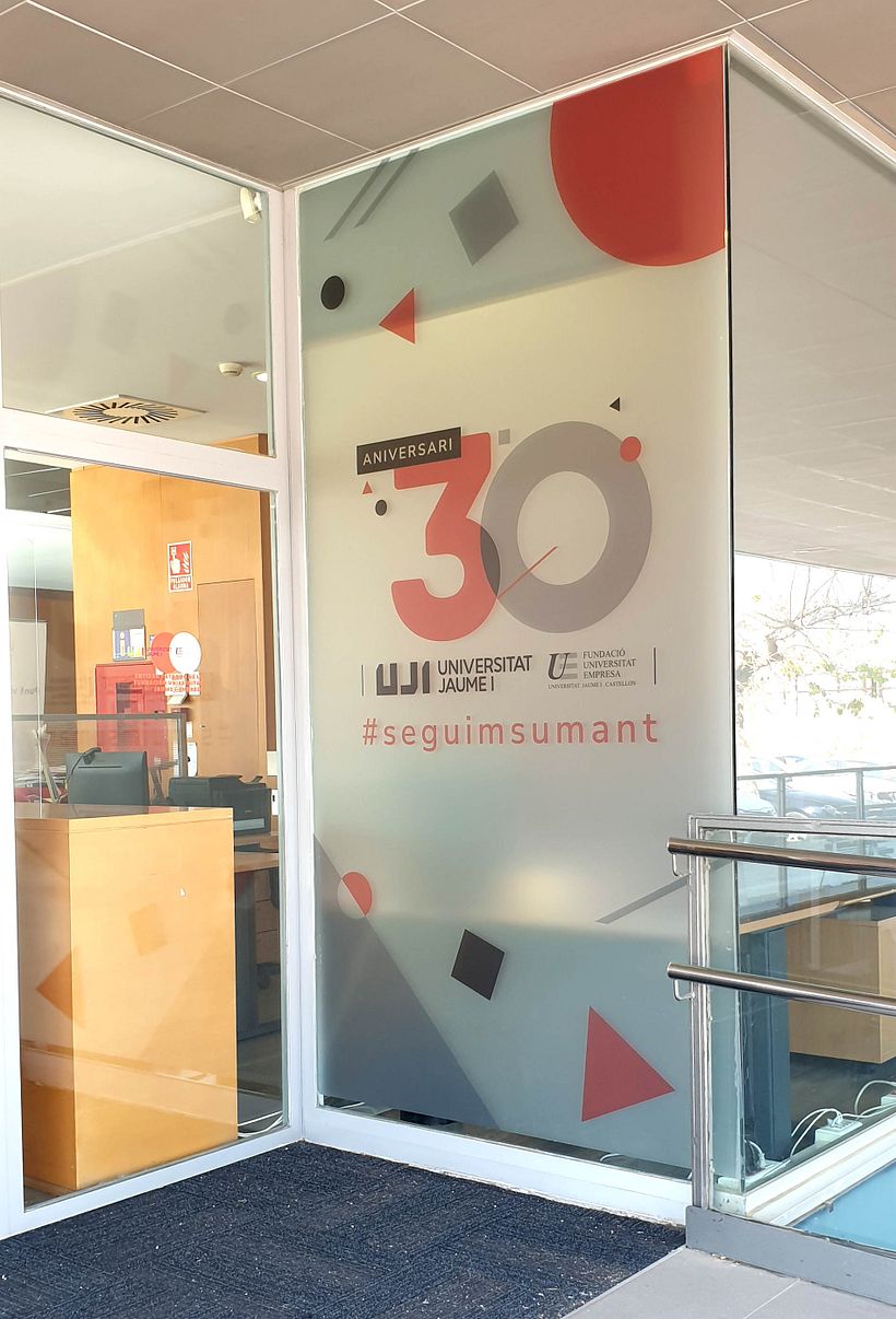 FUE-UJI 2023 // Branding "30 Aniversari" 9
