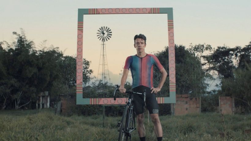 NETFLIX - Rigo y la Casa de Papel 7