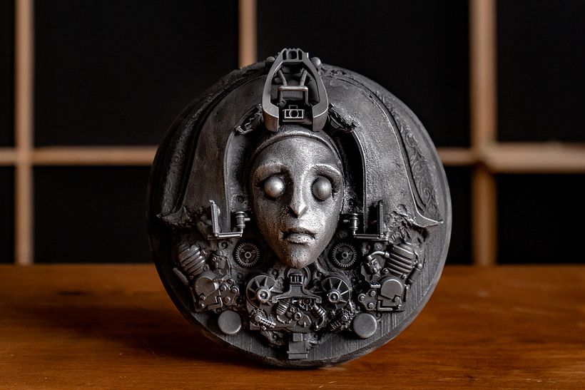 Una versión monocroma, mucho más clásica, para resaltar los volúmenes. Es la del primer curso.