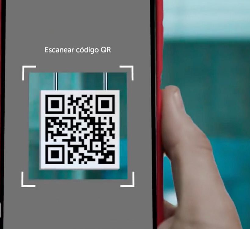 Imagen de prototipo del app en pruebas de usabilidad.