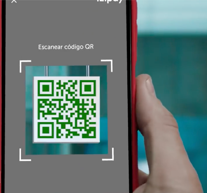 Imagen de prototipo del app en pruebas de usabilidad.