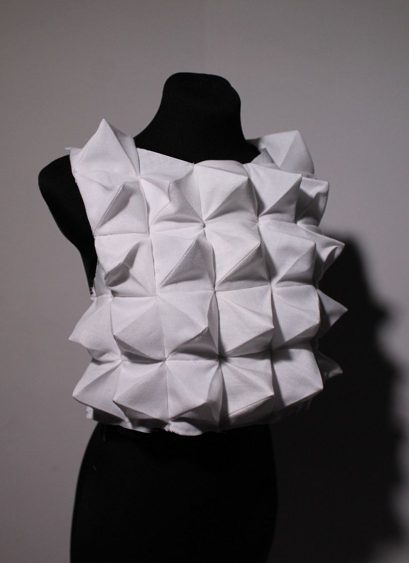 Alternative puffer vest look.