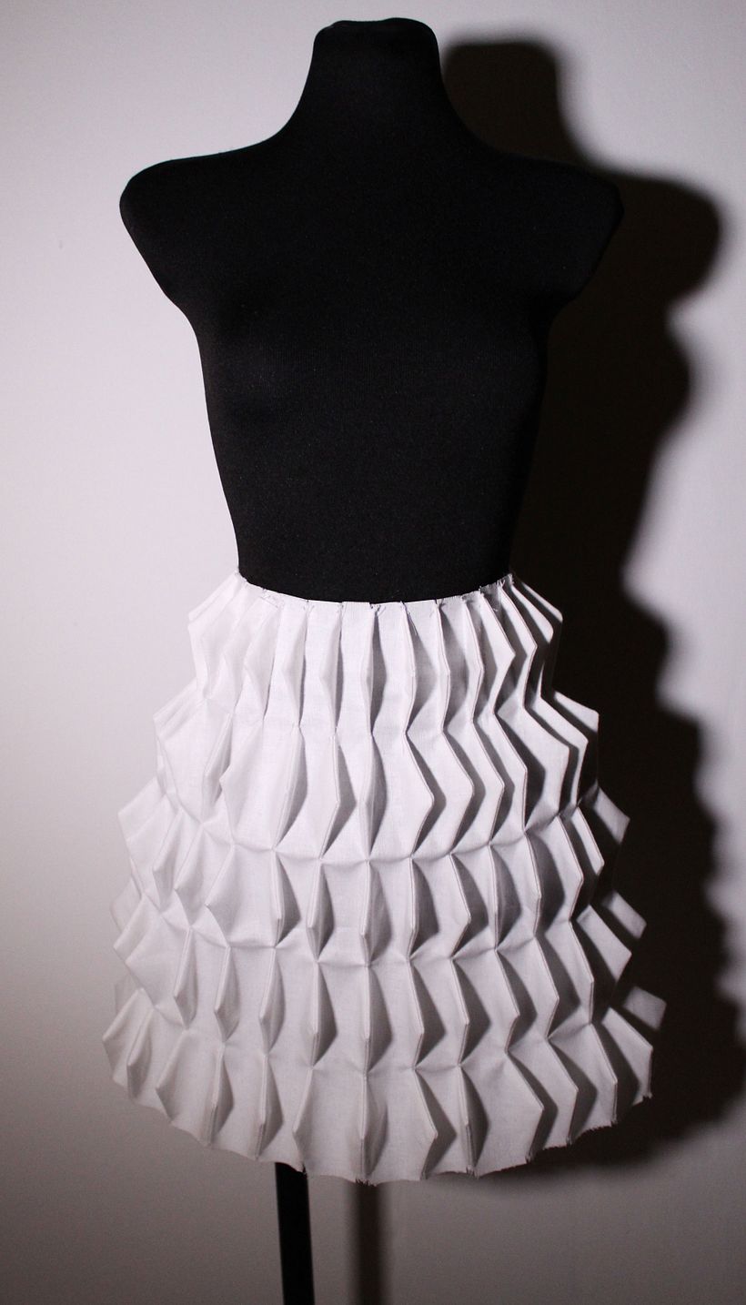 Texture with contoured tucks.