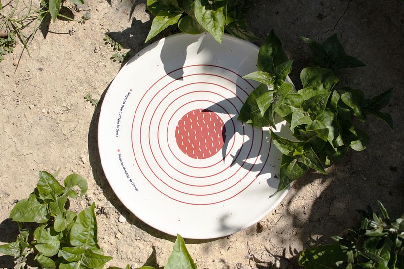 Diseño de plato y mantel para Mediterránea Gastrónoma 1