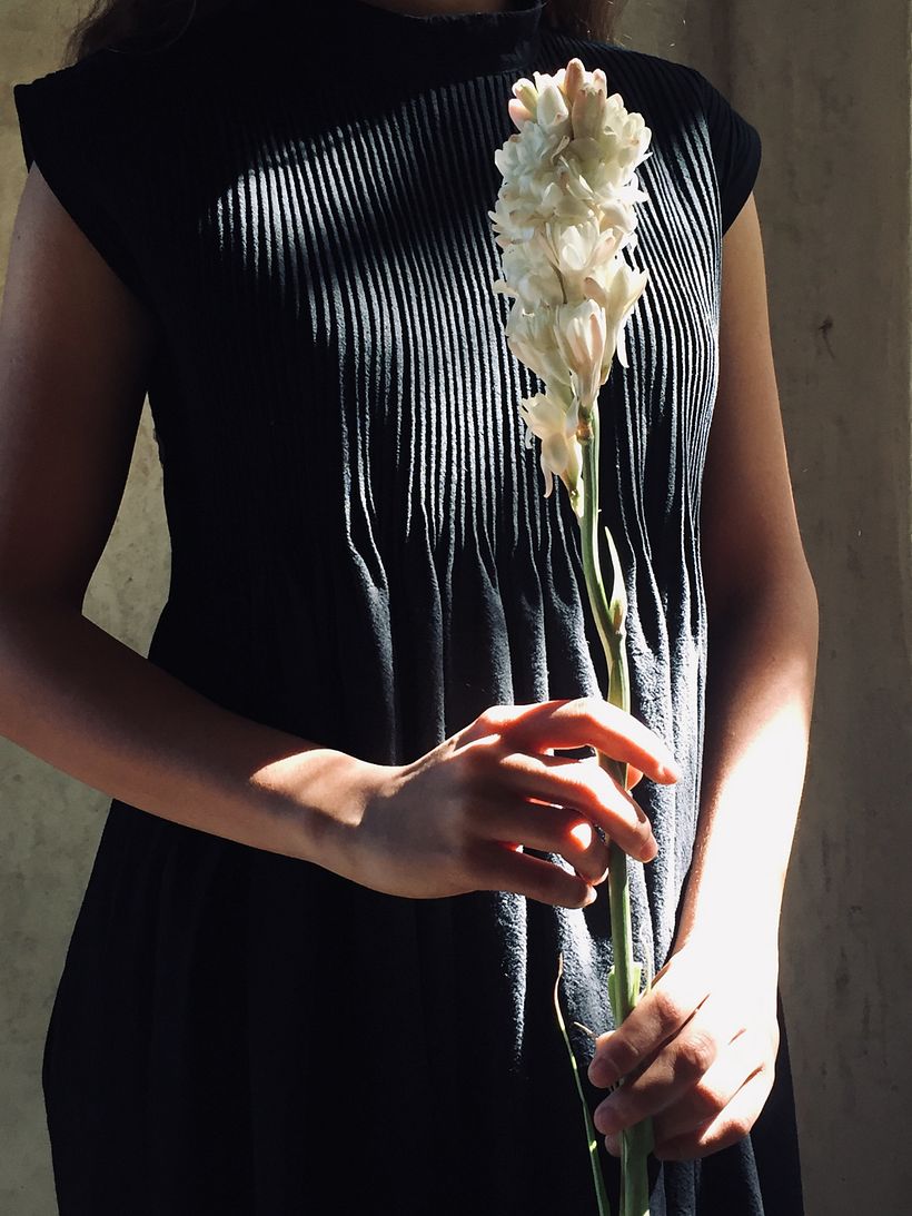 Vestido Ritual: detalle de alforzado 