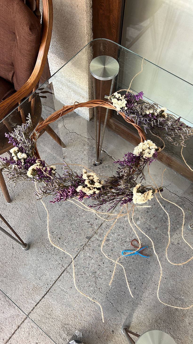 Mi proyecto del curso: Creación de coronas con flores secas 2