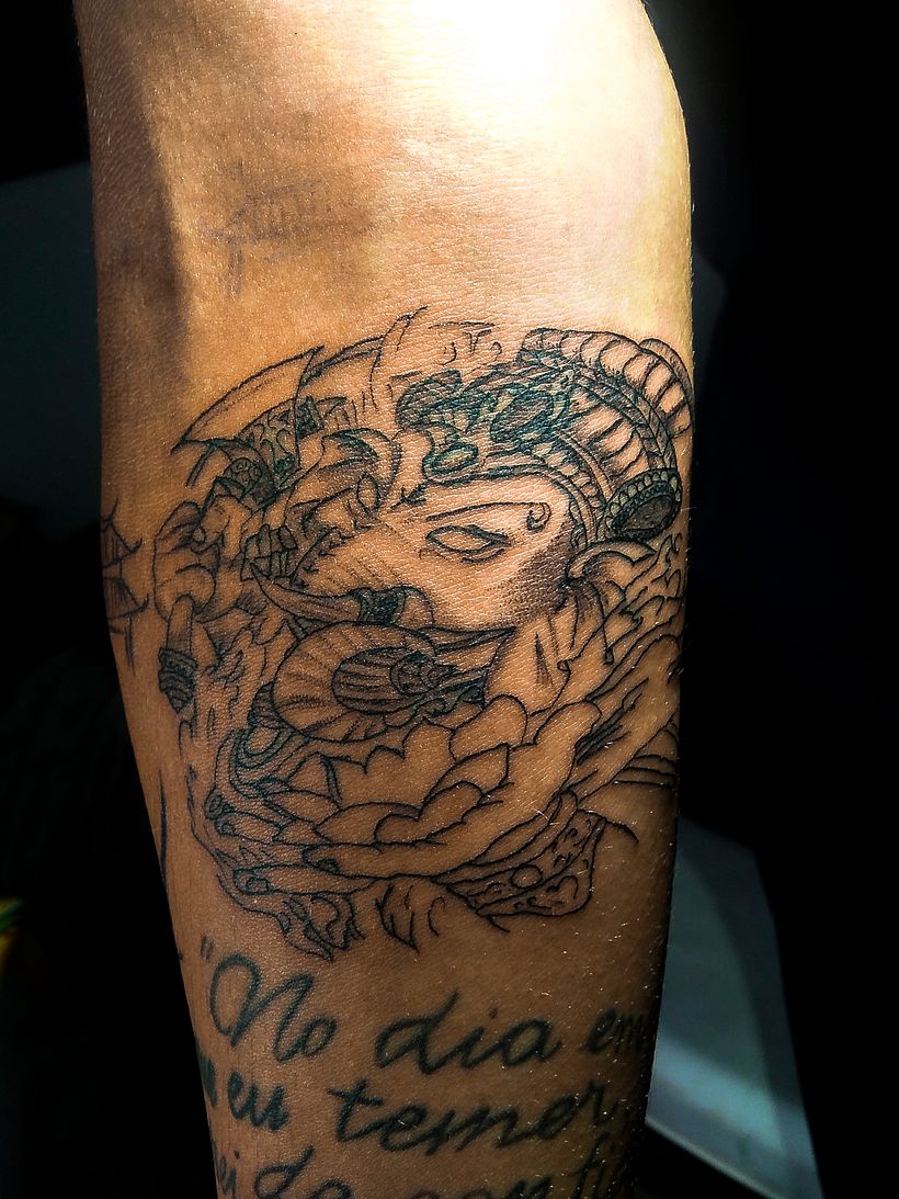 Meu projeto do curso: Técnicas de tatuagem blackwork com fine line 4