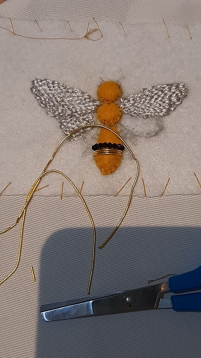 Ho cominciato a ricamare