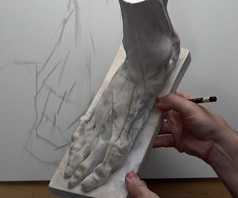 Referencing the plaster cast of a flayed foot