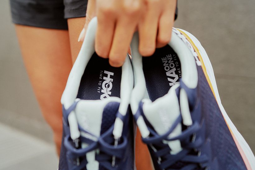 Hoka One One 10