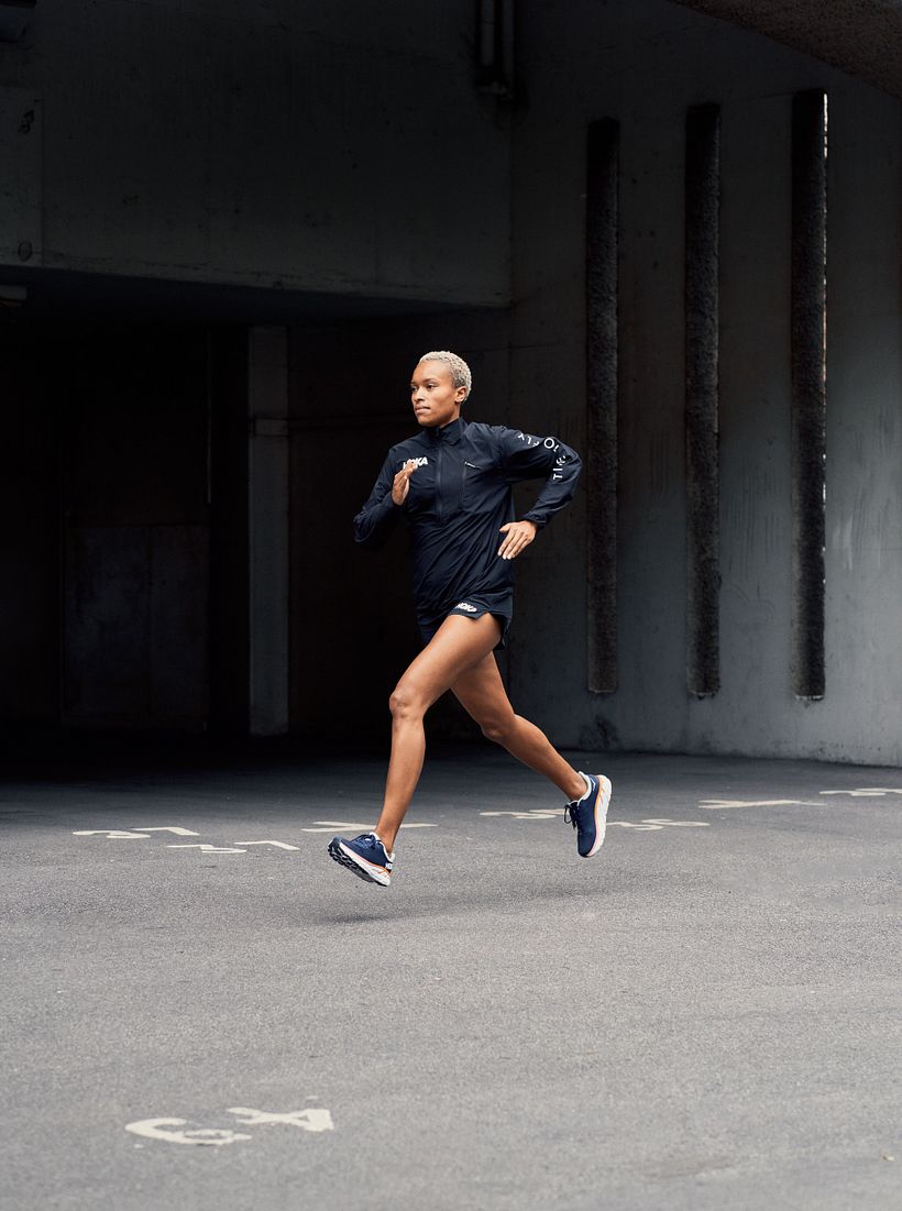 Hoka One One 12