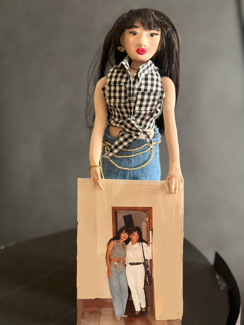 Proyecto marioneta “Selena”   @adeenagrubb 2