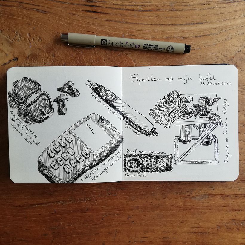 Monique's Illustrated Diary: Fill Your Sketchbook with Experiences 5